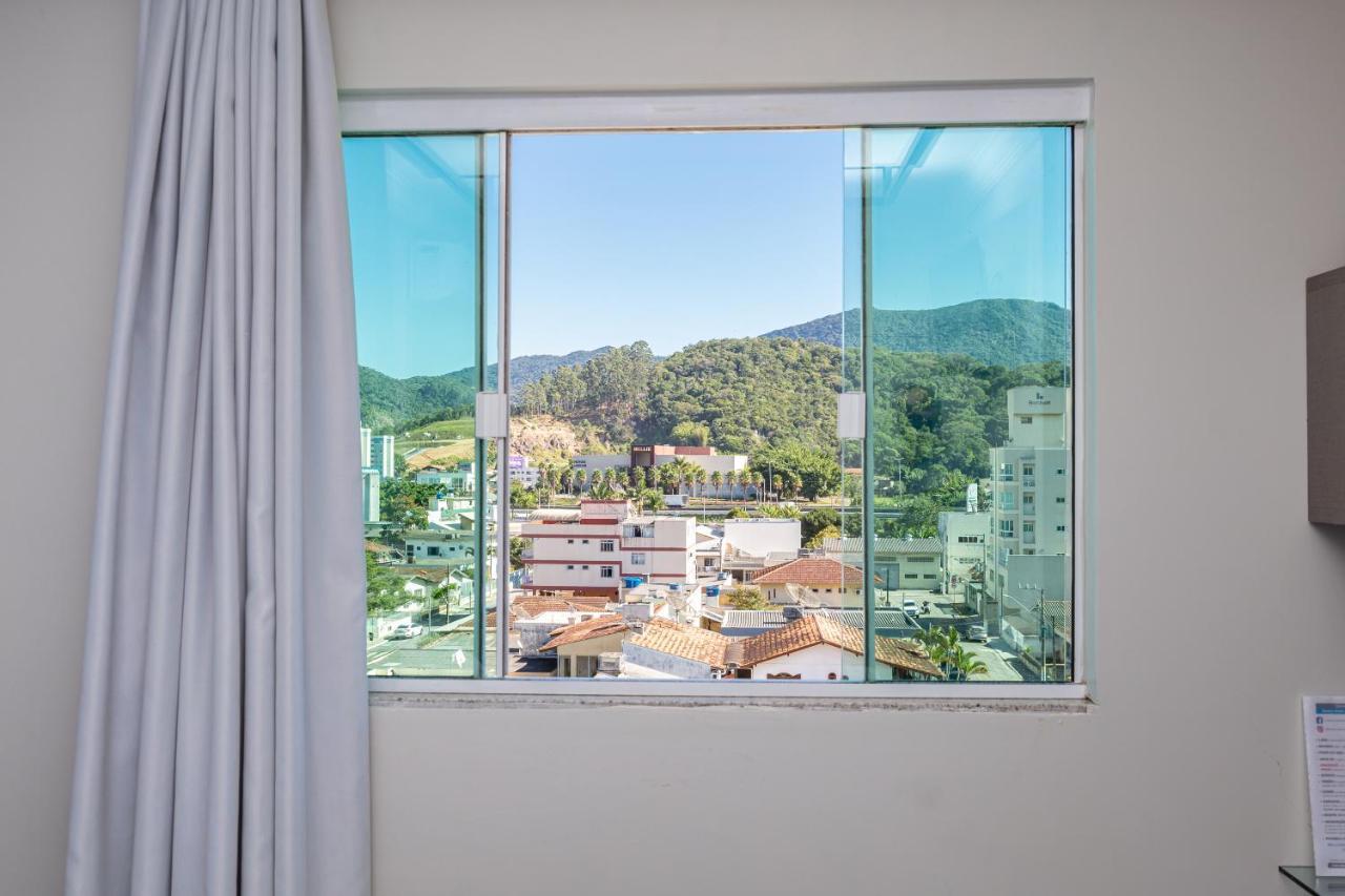 Nilmare Apart Hotel 伊塔佩马 外观 照片